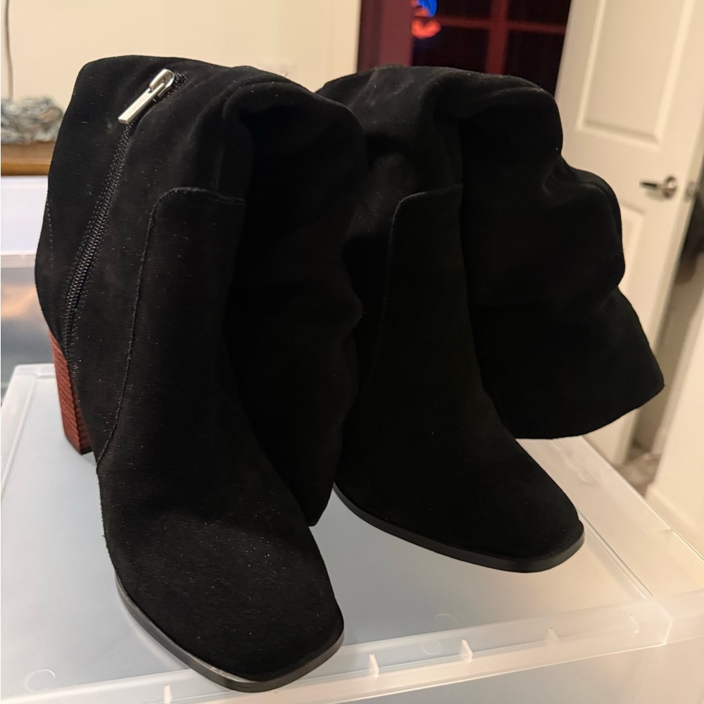 Splendid Black Suede Ankle Booties
